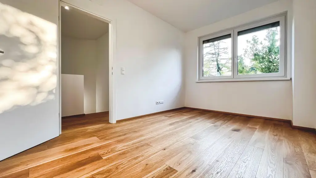 Neubau-Erstbezug mit Garten in Kottingbrunn