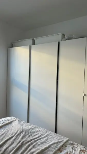 Stylische möblierte Wohnung mit Terrasse in einem sanierten Altbau (2022) nahe U4/U6 Längenfeldgasse