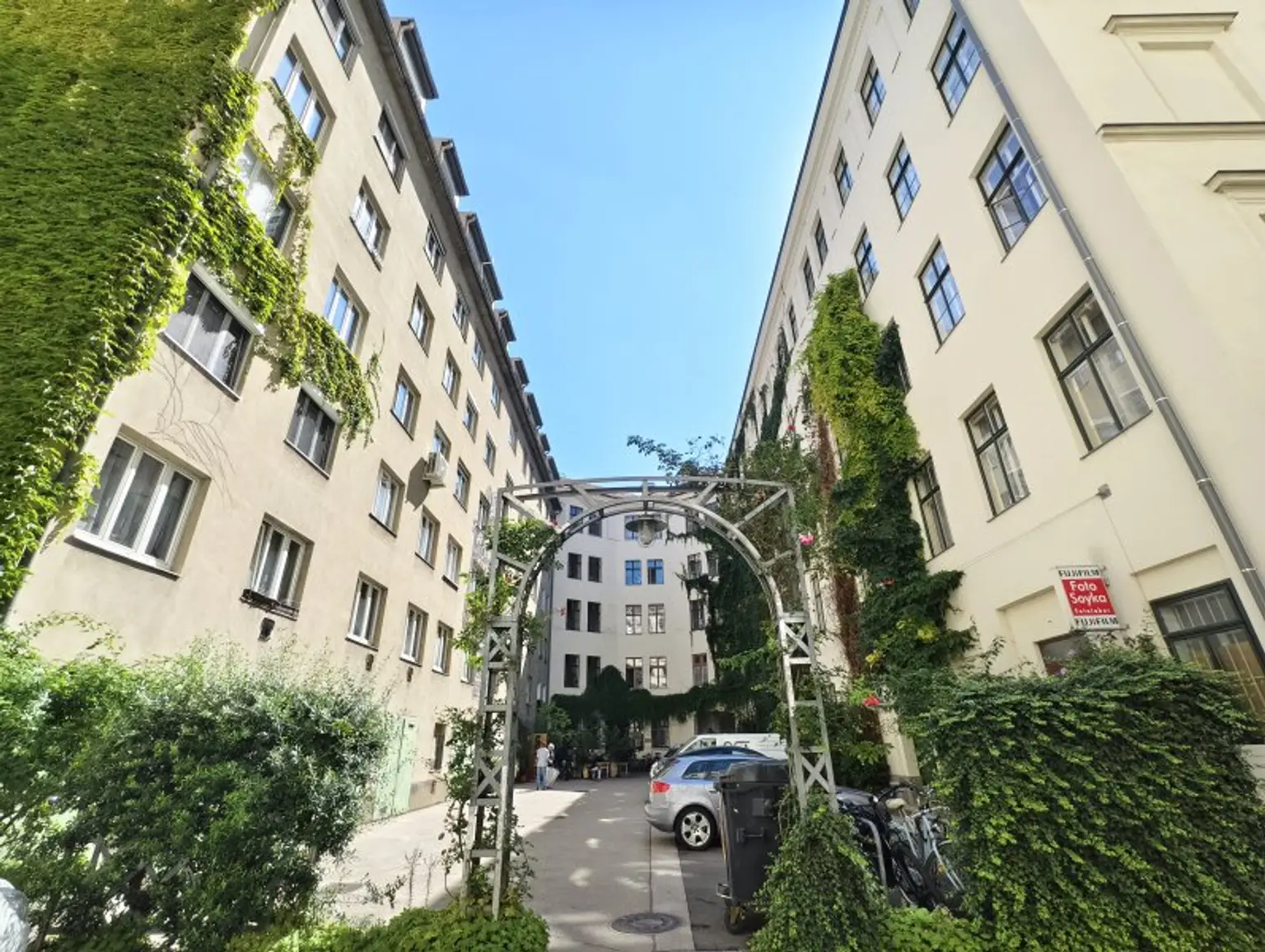 Charmante 2-Zimmer-Wohnung in absoluter Hofruhelage – 1020 Wien, Czerningasse - U1 Nestroyplatz