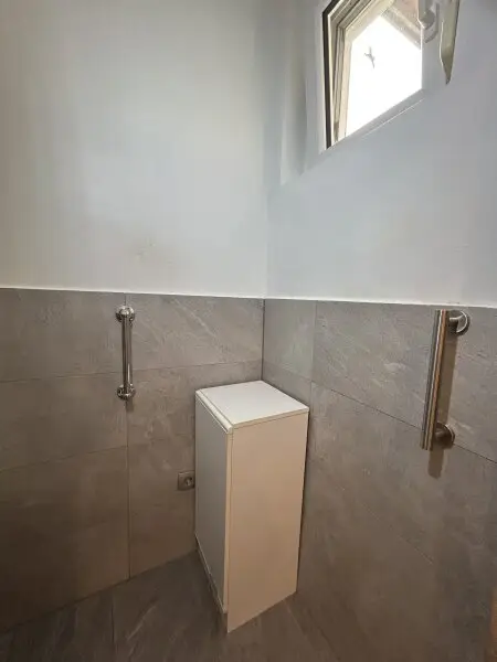 +Einzigartiges Mehrfamilienhaus und riesen Grundstück, direkt neben Oberpullendorf! +
