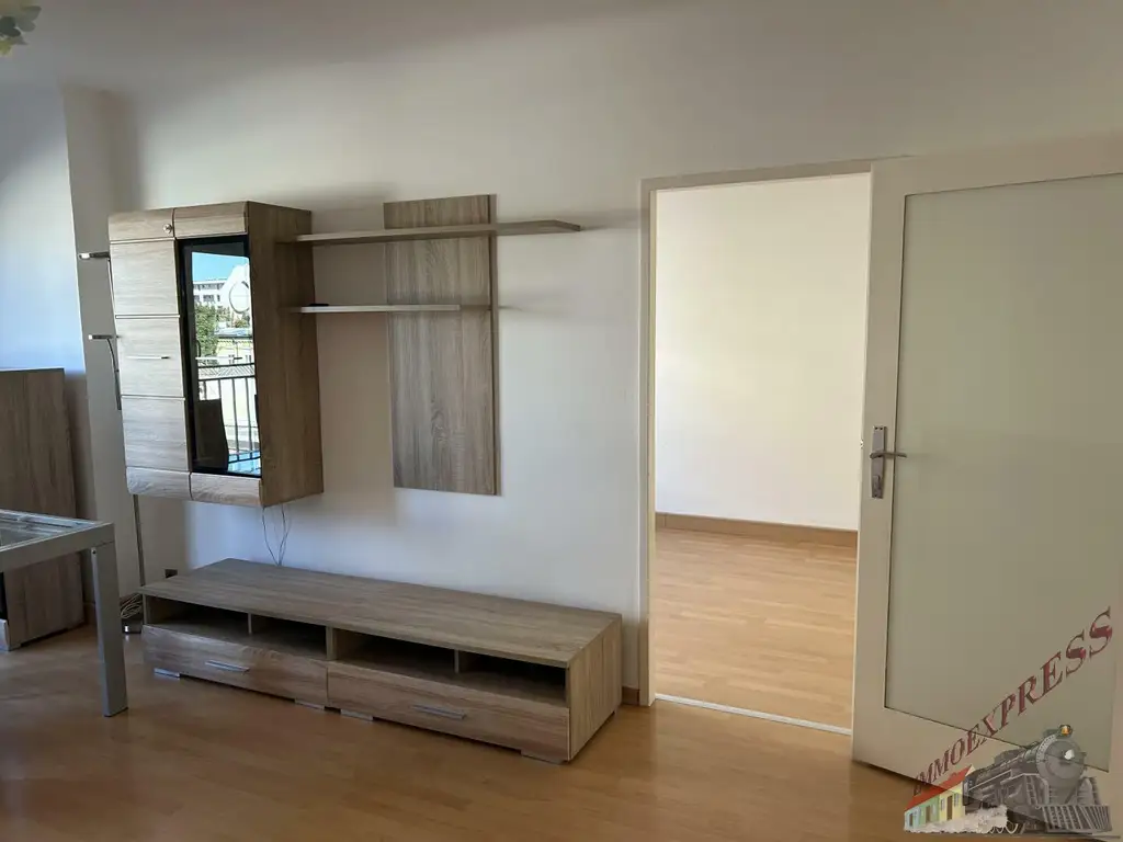 Perfekte WG-Wohnung für 2 Studierende im 11. Bezirk – top Lage & möbliert