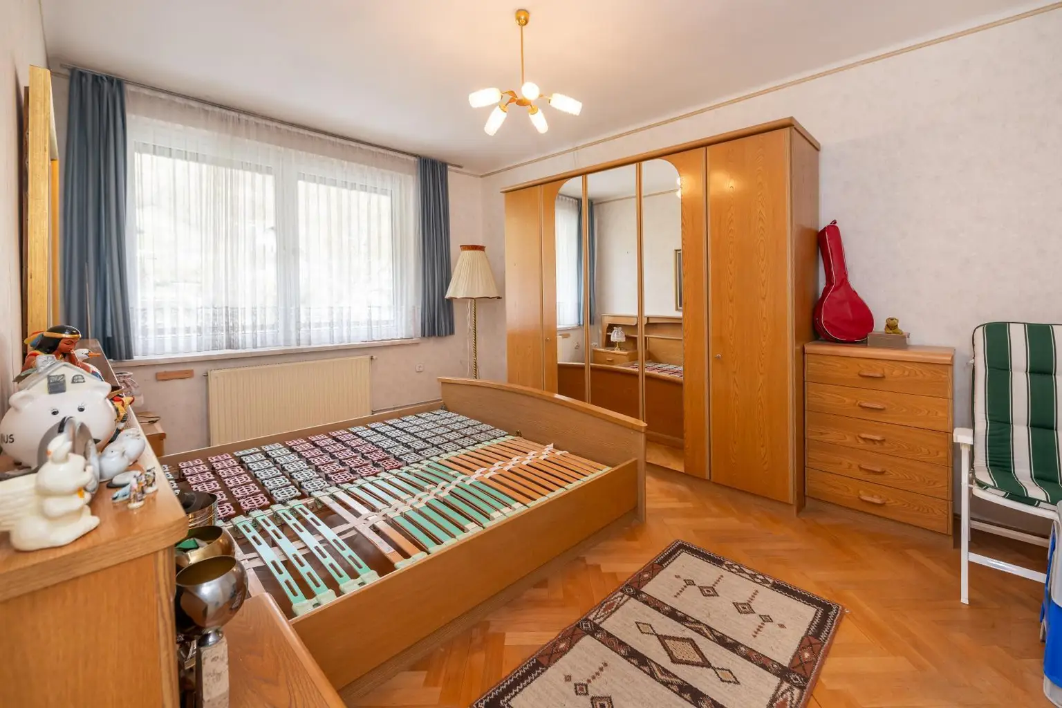 Zimmer 1 OG