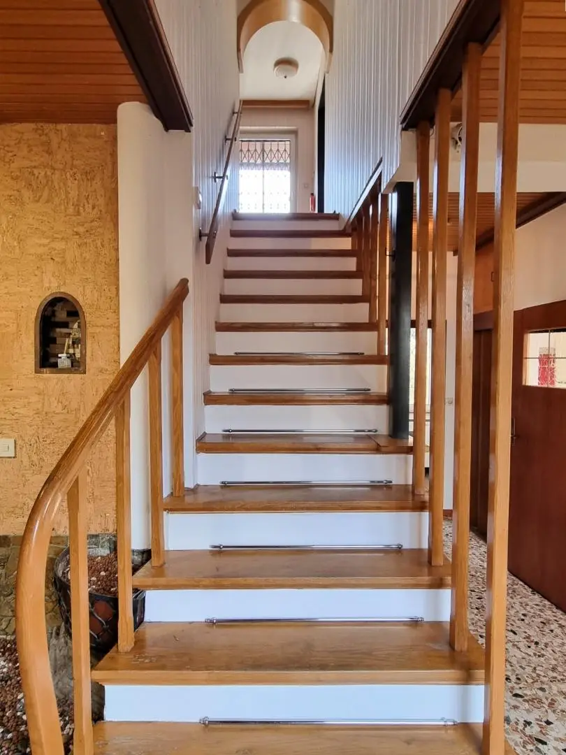 Treppenaufgang ins DG