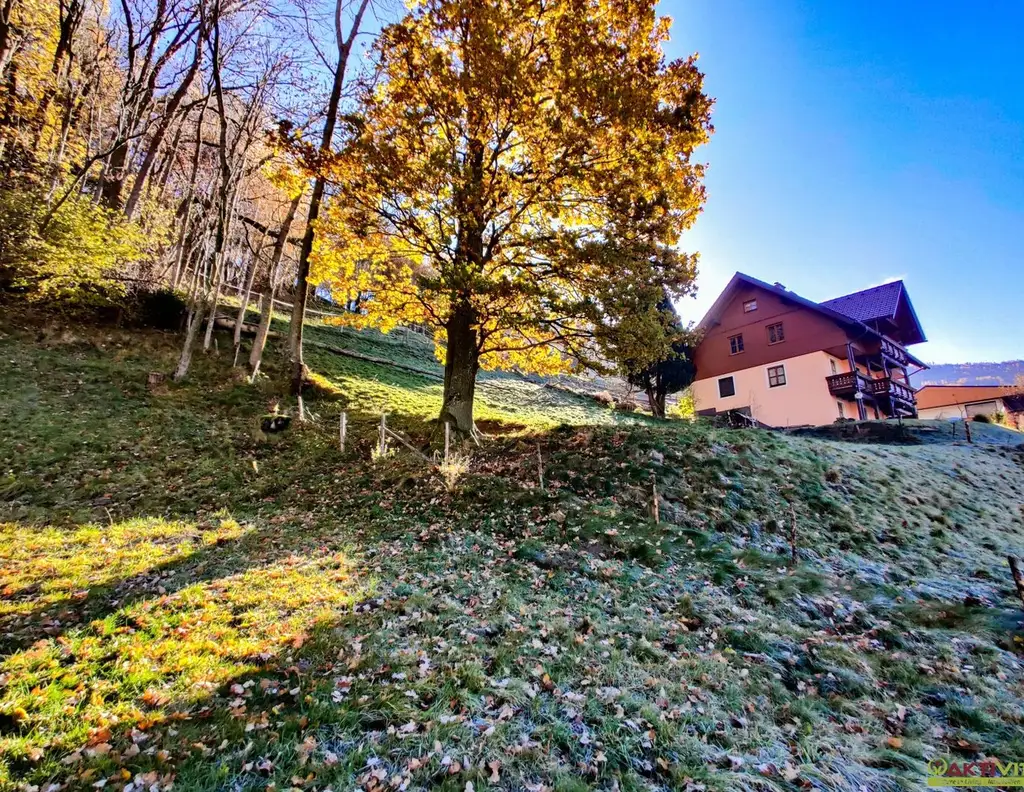 Wohnen in Ruhelage: Baugrundstück mit guter Infrastruktur in Niederöblarn.