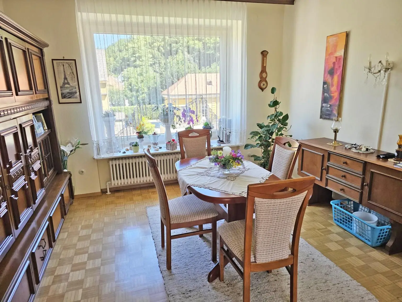 3 Zimmer, mit Loggia , Carport