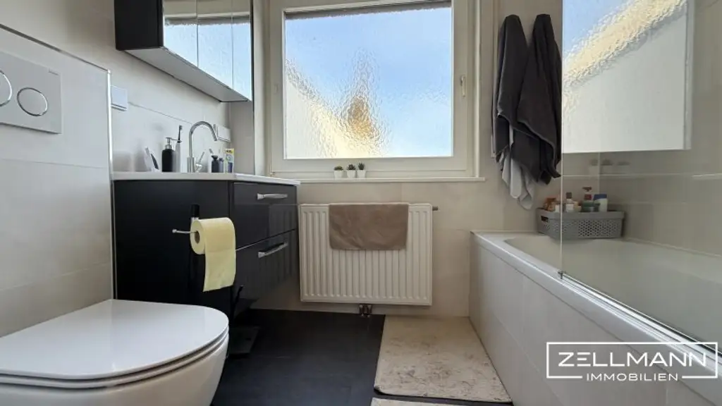 „Exklusive Maisonette mit zwei Loggien und Garagenplatz – Wohnen zwischen Ruhe und Urbanität“ | ZELLMANN IMMOBILIEN