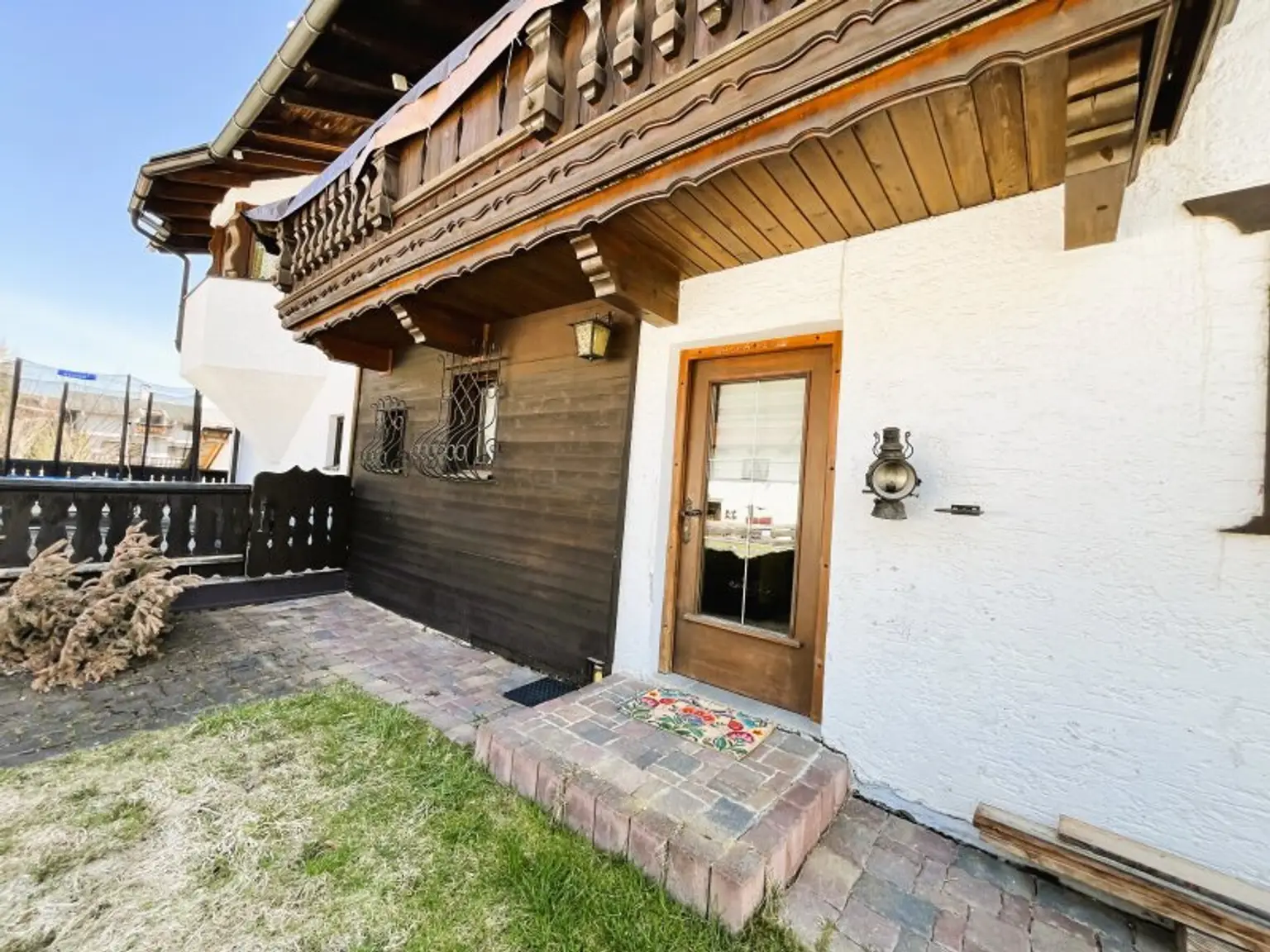 WOHNPERLE in Seefeld: 104m² große 4-Zimmerwohnung mit TIROLER ZIRBENSTUBE und 3 Balkonen fußläufig zum Skigebiet!