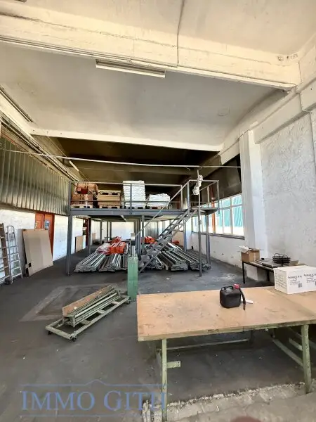 950 m² Lager + 355 m² Büro in 1230 Wien (Talpagasse) zu mieten! – Top-Anbindung, videoüberwacht, flexibel nutzbar