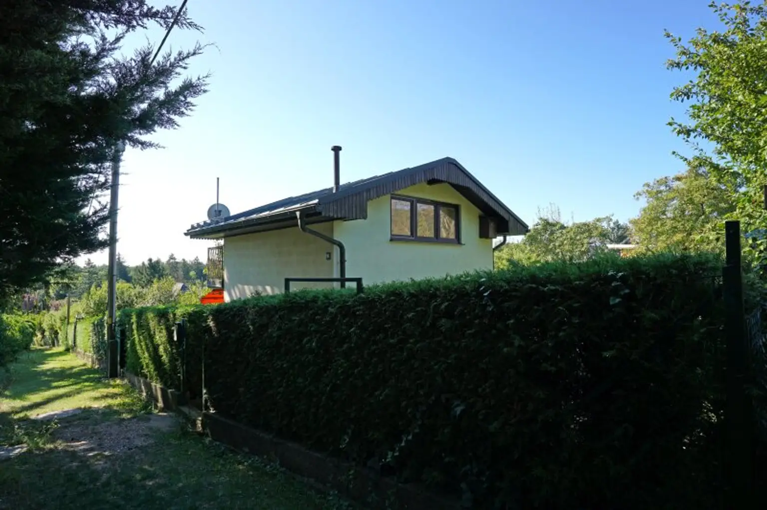 Kleingartenhaus auf Doppelparzelle im Eigentum - Ober St. Veit beim Lainzer Tiergarten