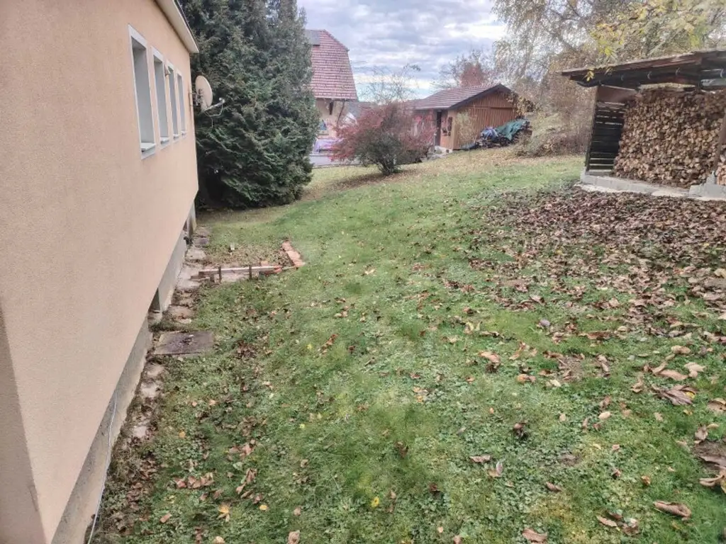 Gemütliches Einfamilienhaus in Ruhelage mit Pool und Garten – Nähe Güssing