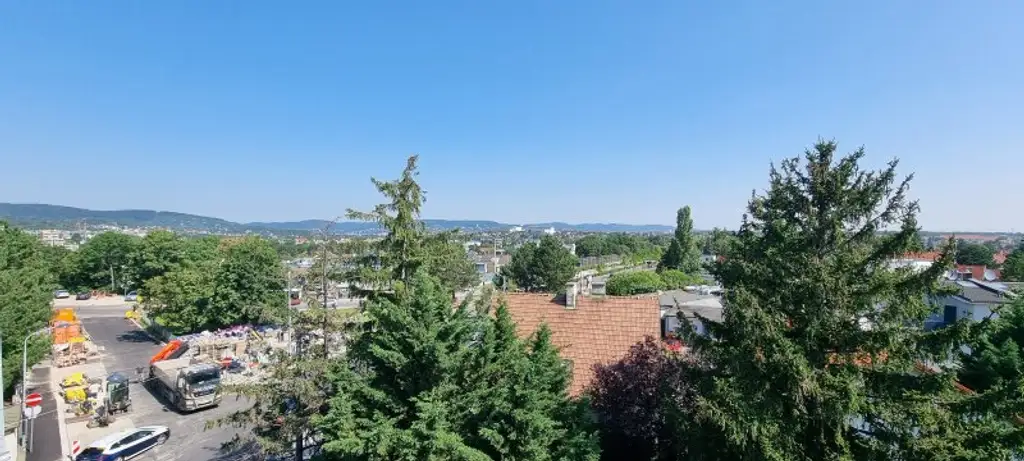 "Provisionsfrei" Traumhafte Dachterrassenwohnung mit Fernsicht in Top-Lage - Erstbezug mit Tiefgarage
