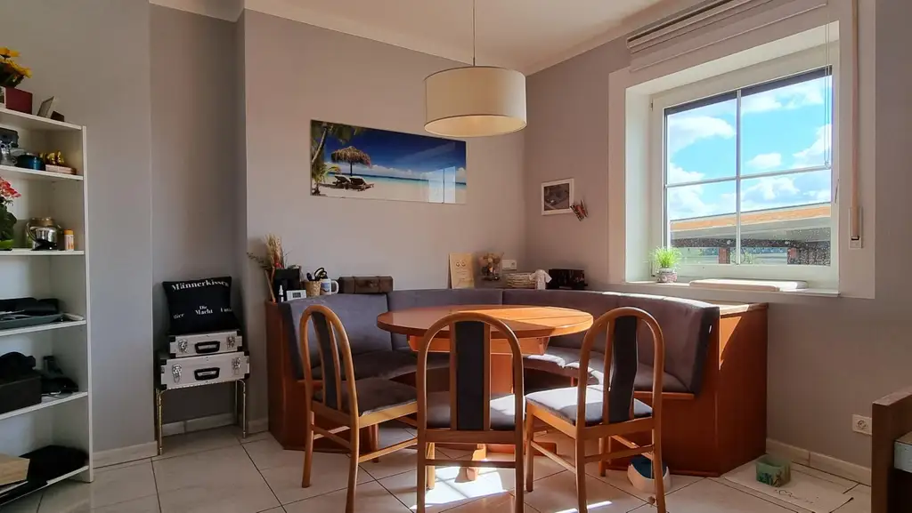 Familienidyll in Eggendorf – großzügiges Einfamilienhaus mit Terrasse und Pool