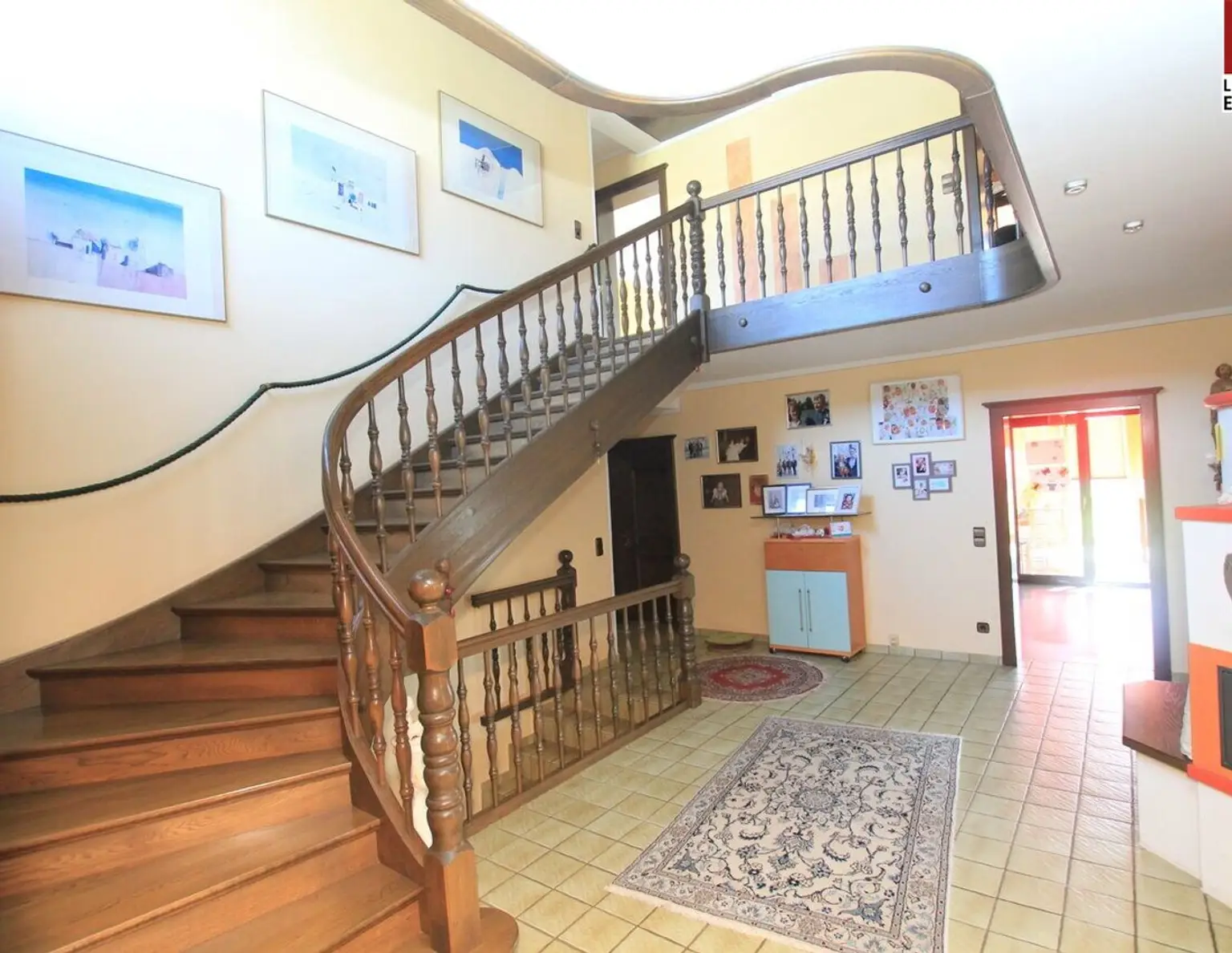 2-Familienhaus in Klagenfurt Land mit Wintergarten & Pool