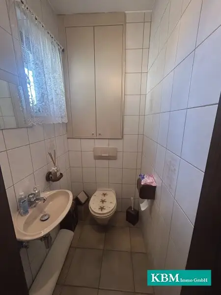 Gepflegtes Haus mit Terrasse in ruhiger Siedlungslage