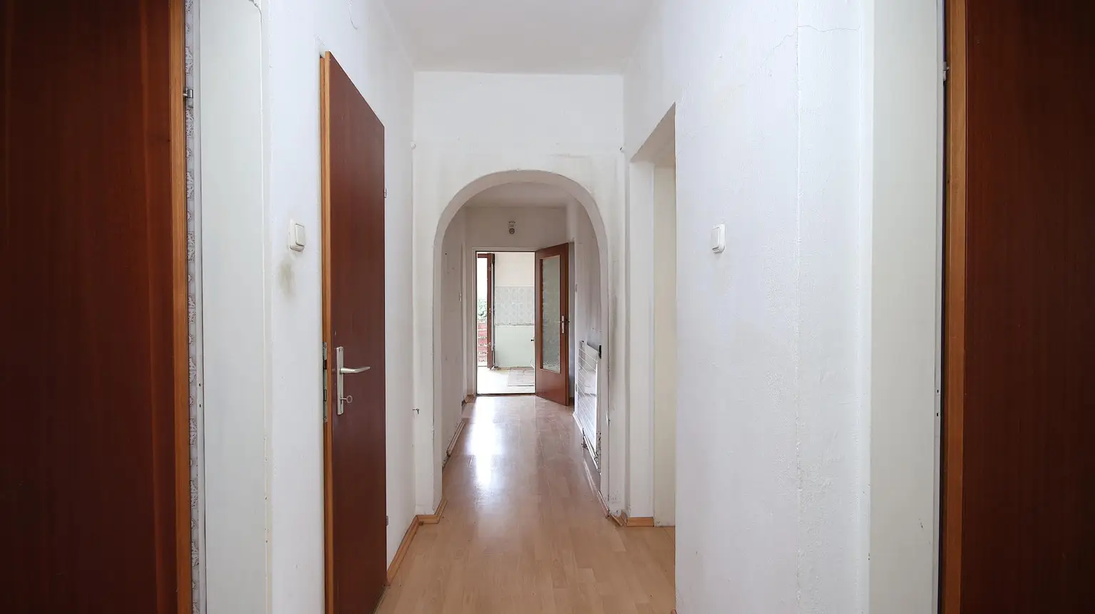 Villenviertel Frohnleiten – Sanierungsbedürftiges Einfamilienhaus in ruhiger Aussichtslage