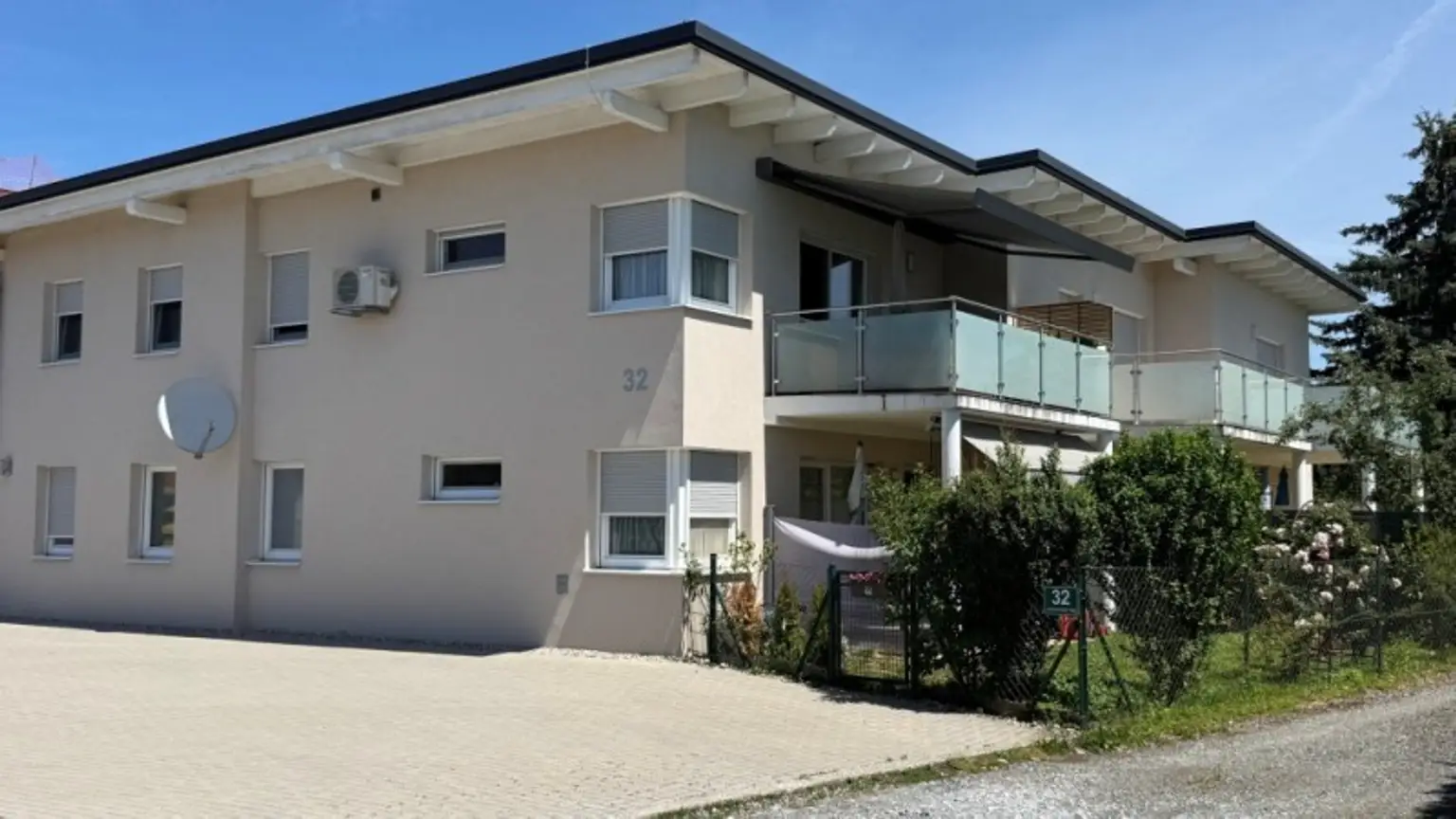 Neuwertige Gartenwohnung in herrlicher
Lage "Liebenau"