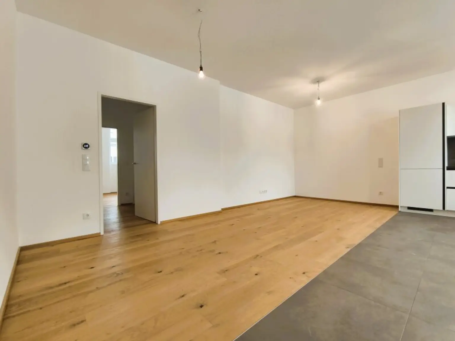 Stilvolle Wohnung im saniertem Altbau in Toplage – Pilgramgasse, 1050 Wien - U4 Fußläufig -  Balkonzubau möglich