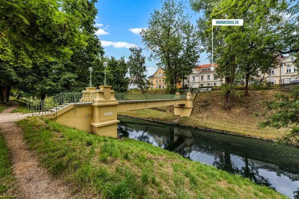 Charmante 3-Zimmer-Dachgeschosswohnung mit Terrasse und Bergblick in Klagenfurt!