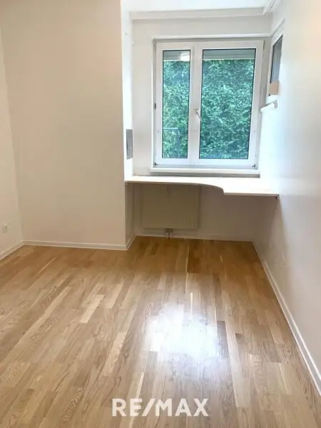 Gartenparadis- 3Zimmer- Garage