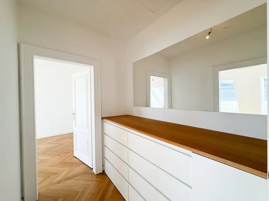 Exklusive 3-Zimmer-Dachgeschoßwohnung mit Klimaanlage und Dachterrasse – Kärntner Ring, 1010 Wien