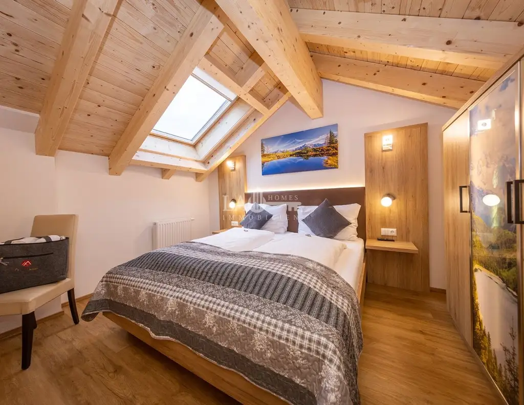 TOP 32 8+(2) APARTMENT MIT SEHR GUTER WINTER UND SOMMER SAISON!