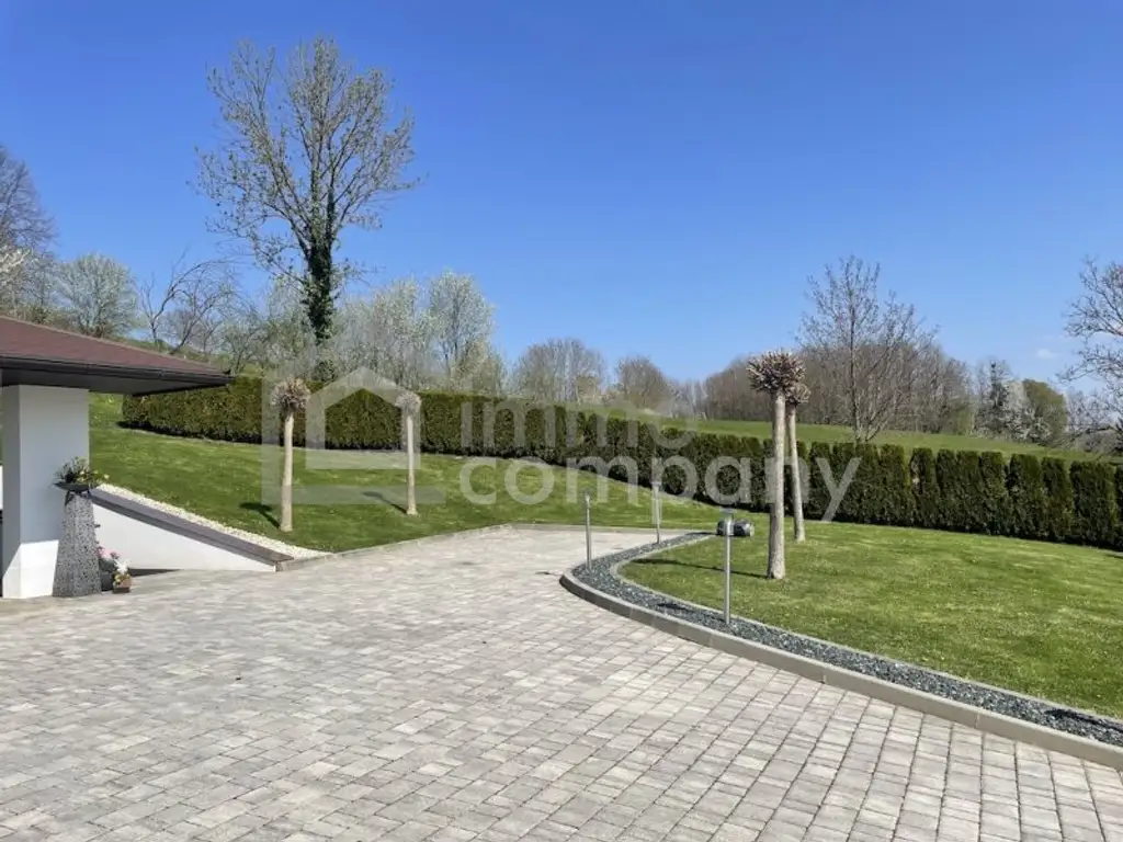 Grenznaher Familienhit - 1-2 Wohneinheiten - super gepflegt - viele Highlights