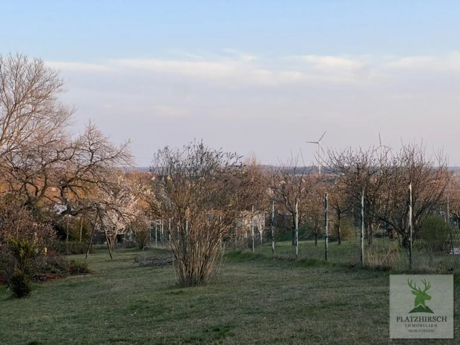Einzigartiges Liebhaberobjekt mit toskanischem Flair, riesigem Garten, herrlichem Wintergarten, in Prottes - 35 Min von Wien - 8 Minuten von Gänserndorf
