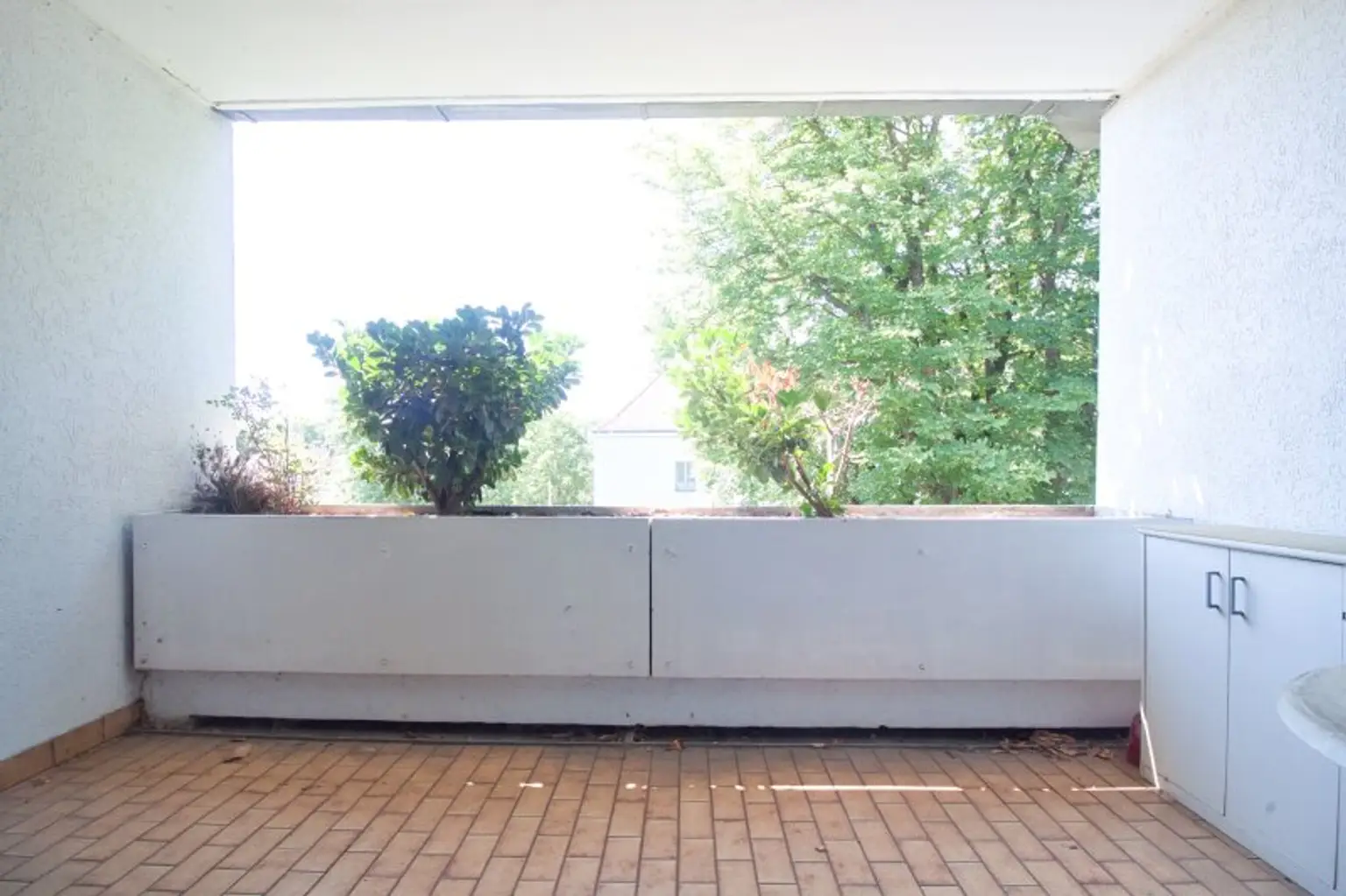 Charmante, ruhige 2 Zimmer-Wohnung | große Loggia mit Grünblick | TOP Lage bei U4 Ober-/Unter St. Veit