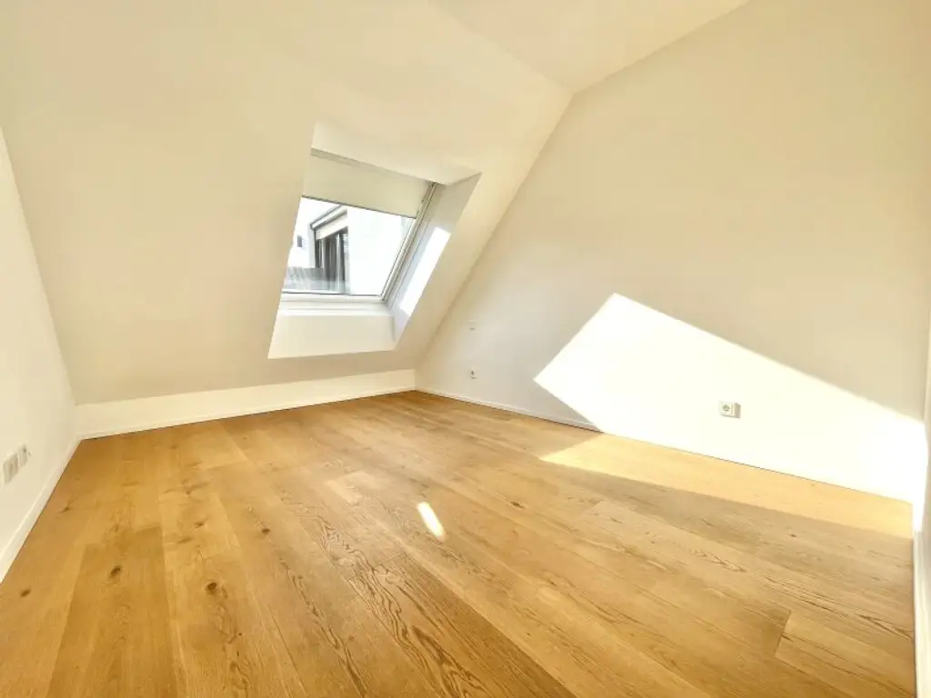 *TERRASSENTRAUM - Goldener Hirsch – Stilvolle 3-Zimmer-Wohnung mit Terrasse & Balkon in der Ziedlergasse, 23. Bezirk*