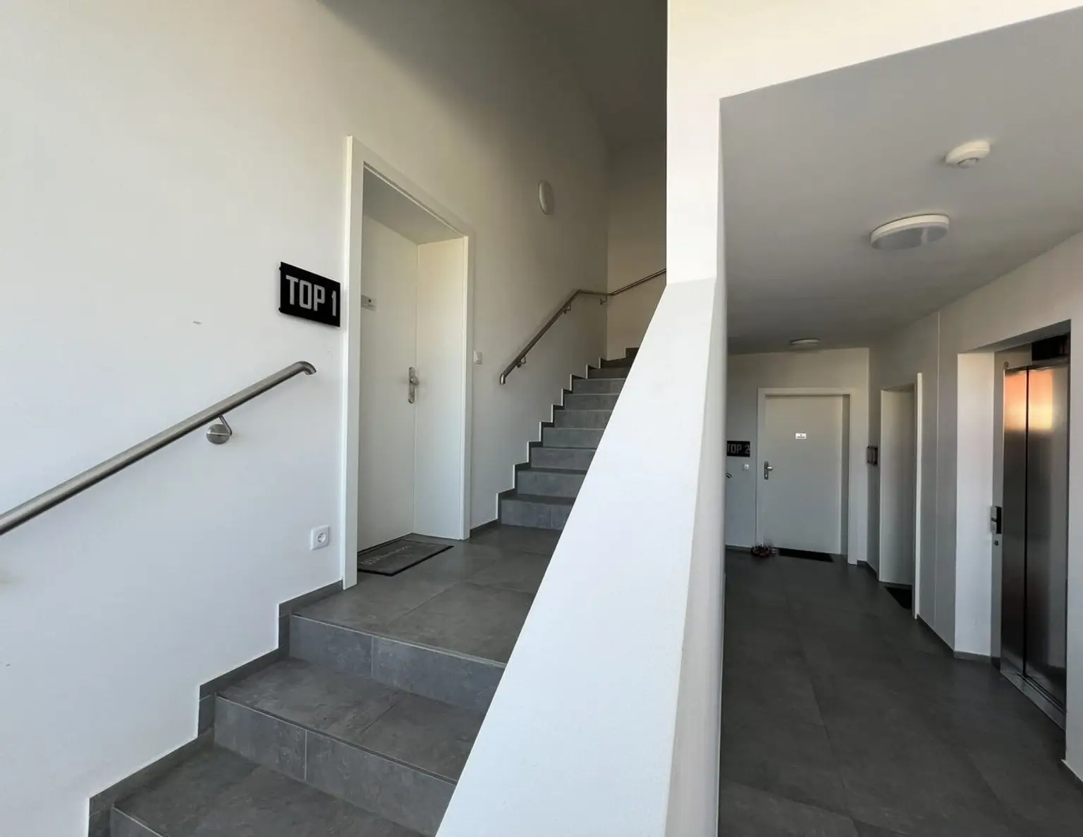 Exklusives Anlageobjekt: Wohnhaus mit 7 modernen Wohnungen