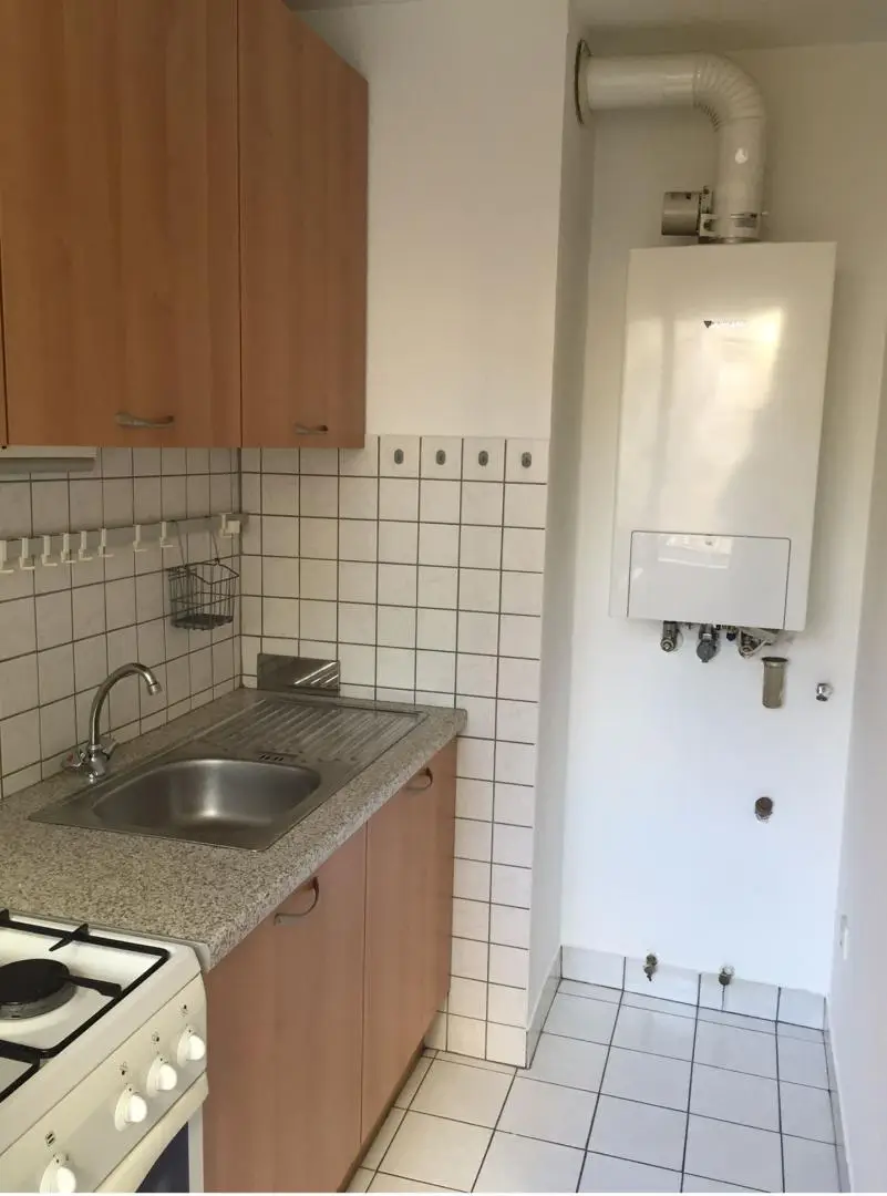 PERFEKTE SINGLEWOHNUNG/ U4 FRIEDENSBRÜCKE