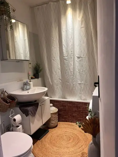 Schöne, große 3-Zimmer-Wohnung mit Loggien nähe Schloss Aigen zu vermieten