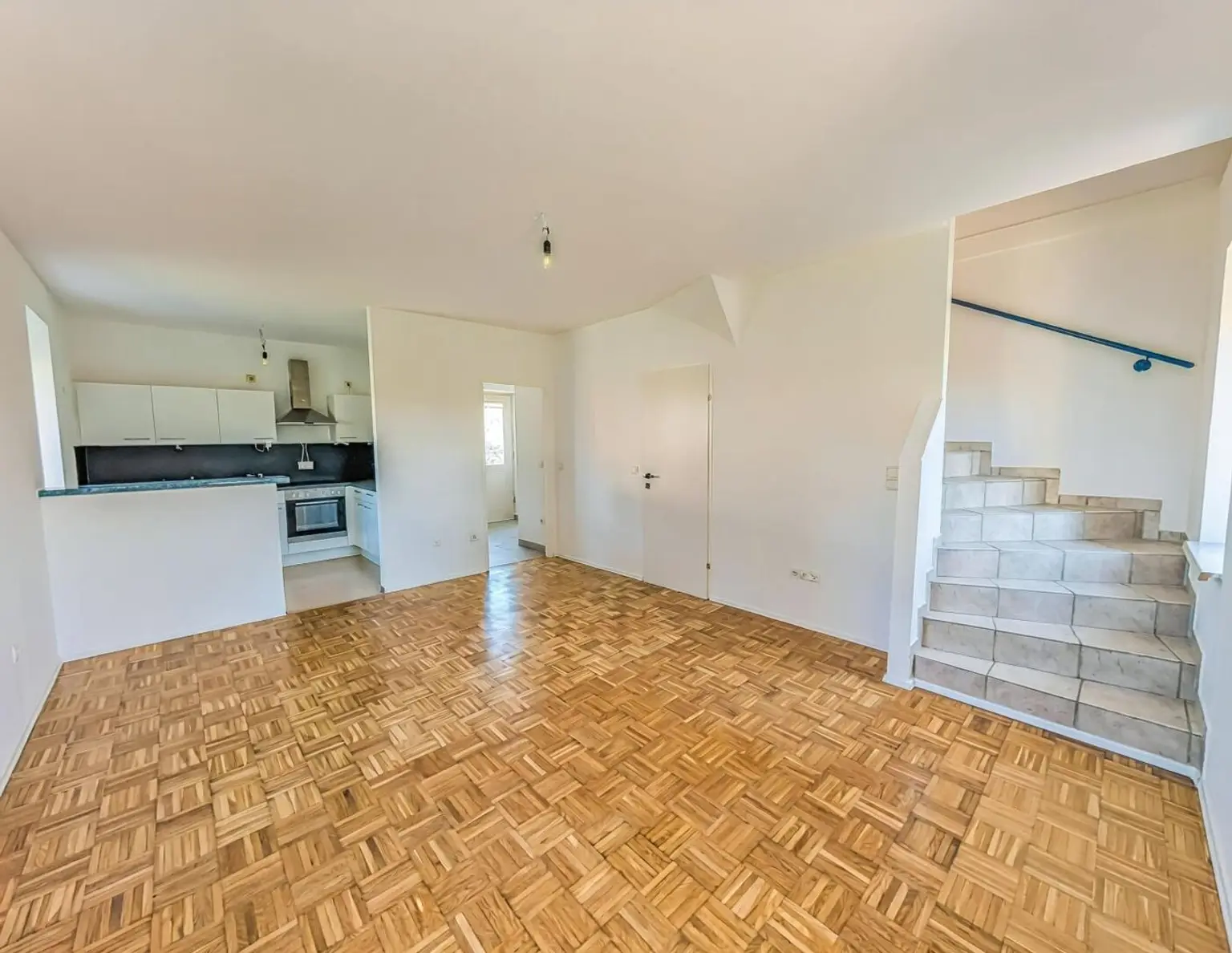 3-Zimmer-Wohnung mit Gartenanteil in Ruhelage nahe Graz in Premstätten - ideal für Paare & Familien!