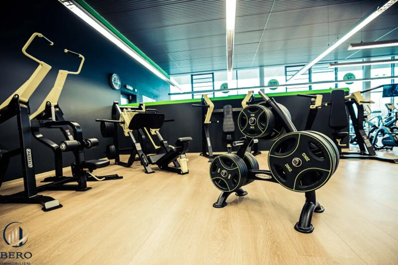 Top Fitnesscenter in Wilhelmsburg unbefristet zu Pachten!