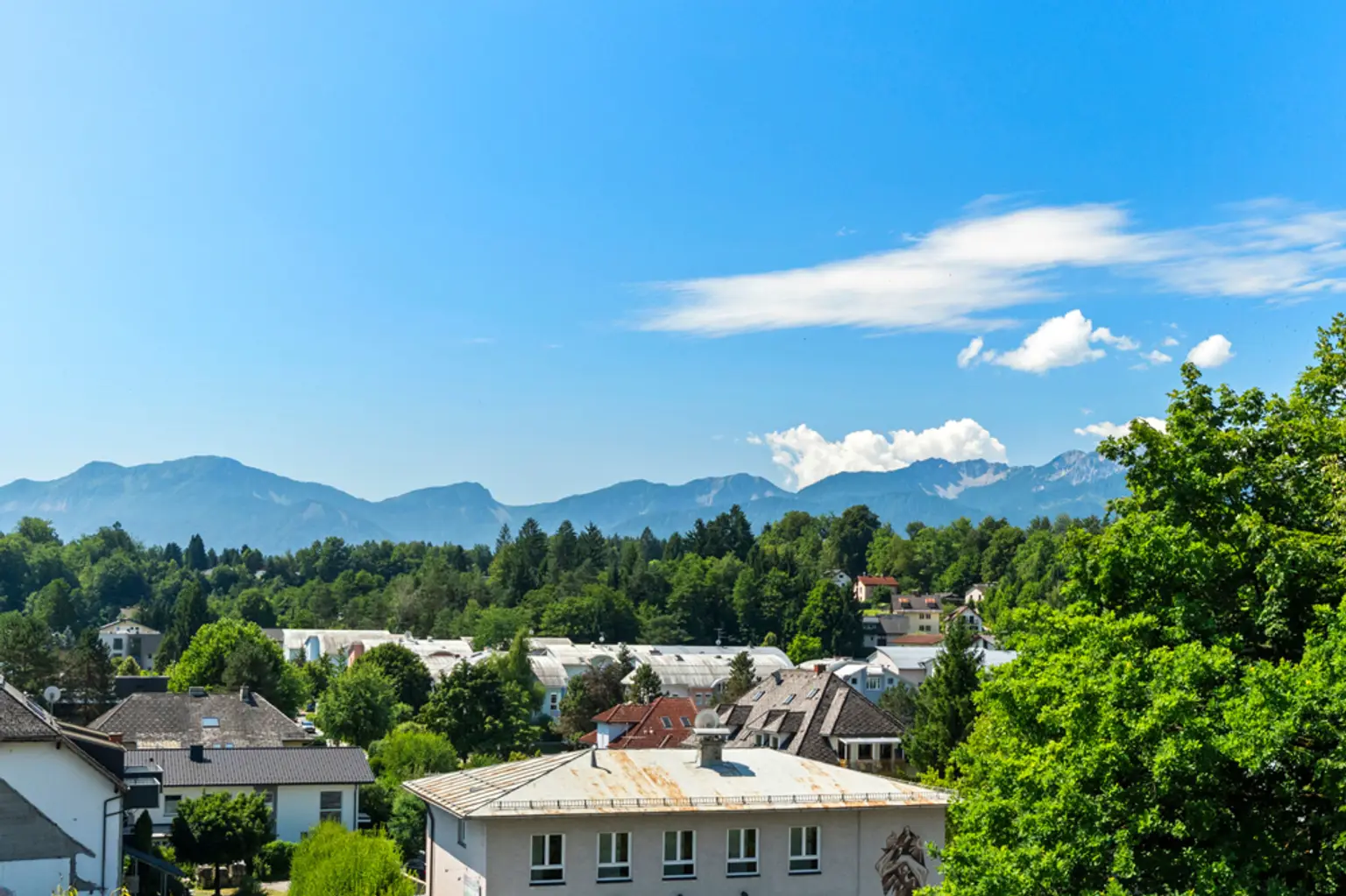 Sonniges Penthouse mit atemberaubendem Karawankenblick