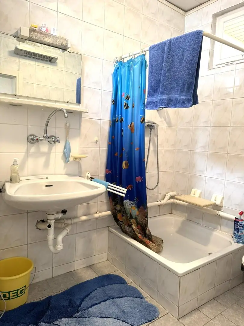 Bungalow mit 2 Wohneinheiten