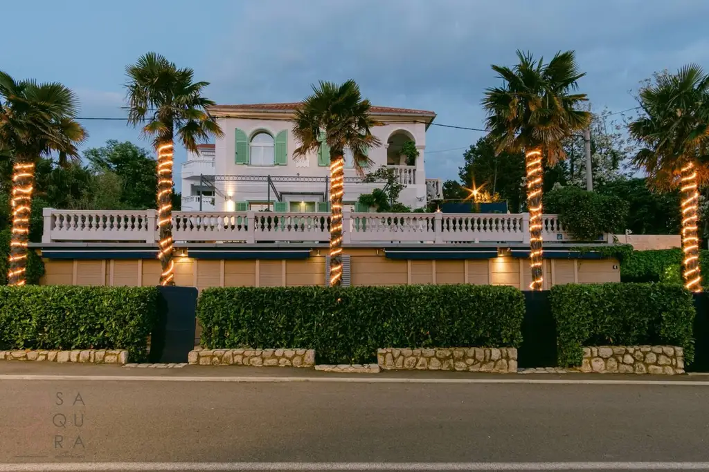 Exclusive Mansion Krk Island – Mediterraner Luxus mit Investitionsgarantie