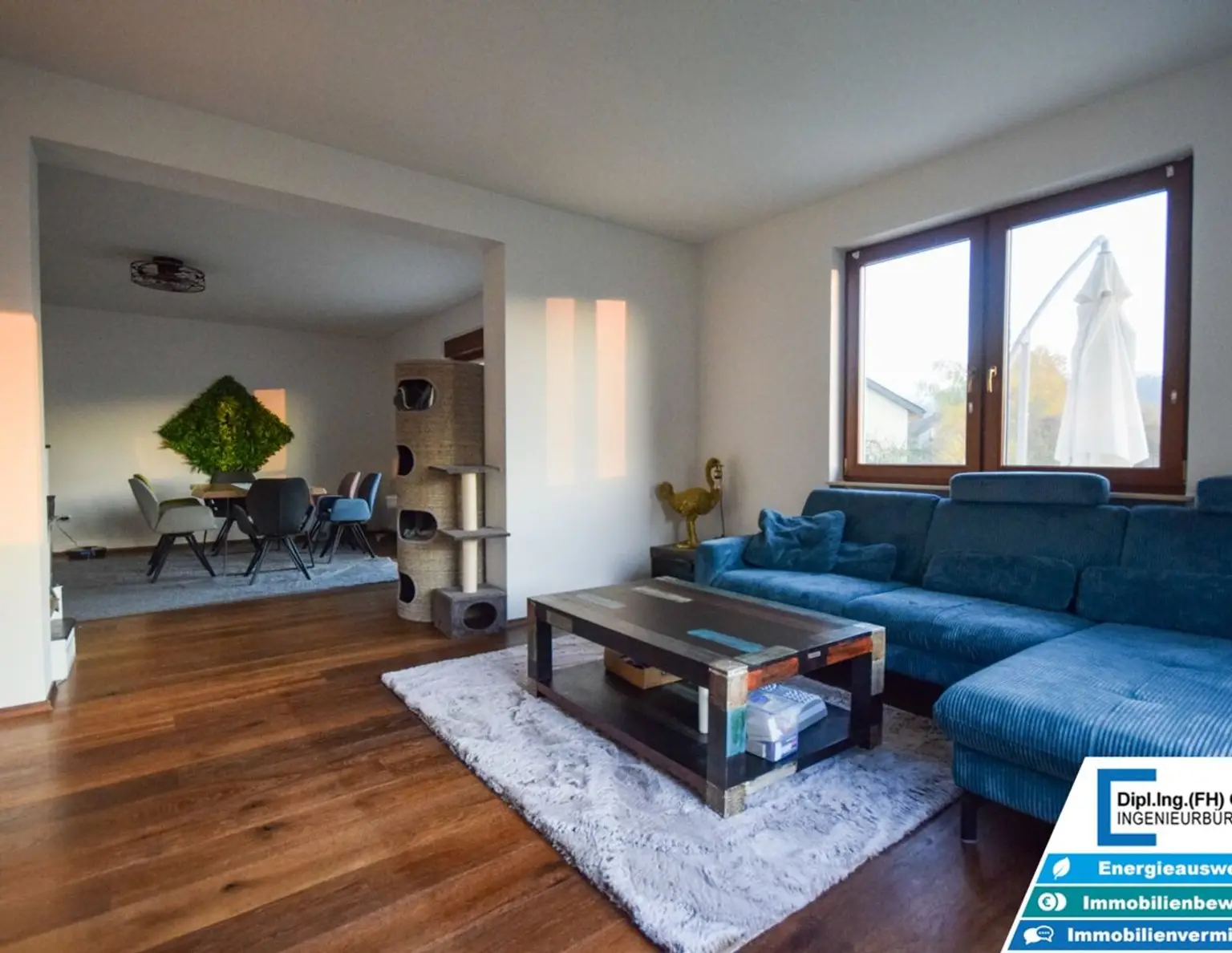 Großzügiges Einfamilienhaus mit über 230m² WFL, 1572m² Grund, Garage, Carport - Top Lage, Nähe BMW-Werk und SKF