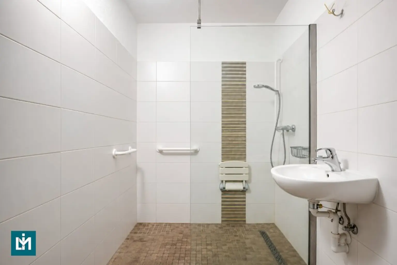 Badezimmer UG.