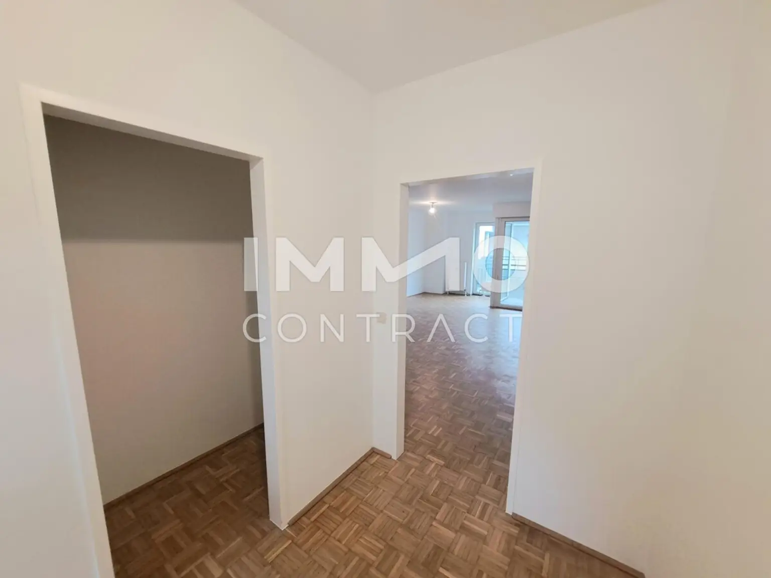 Schöne und zentrale 2-Zimmer Wohnung mitLoggia in der Kaisergasse 12 - 14 ,  Top 8