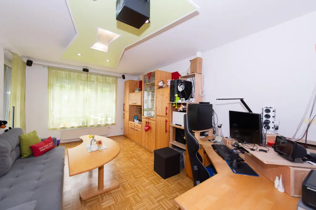 Eigentumswohnung mit vielen Vorzügen – Loggia-Balkon, moderner PV-Anlage & Smart-Home-System!