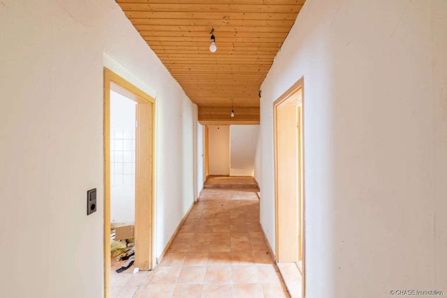 Mittleres Gebäude - EG Flur 2