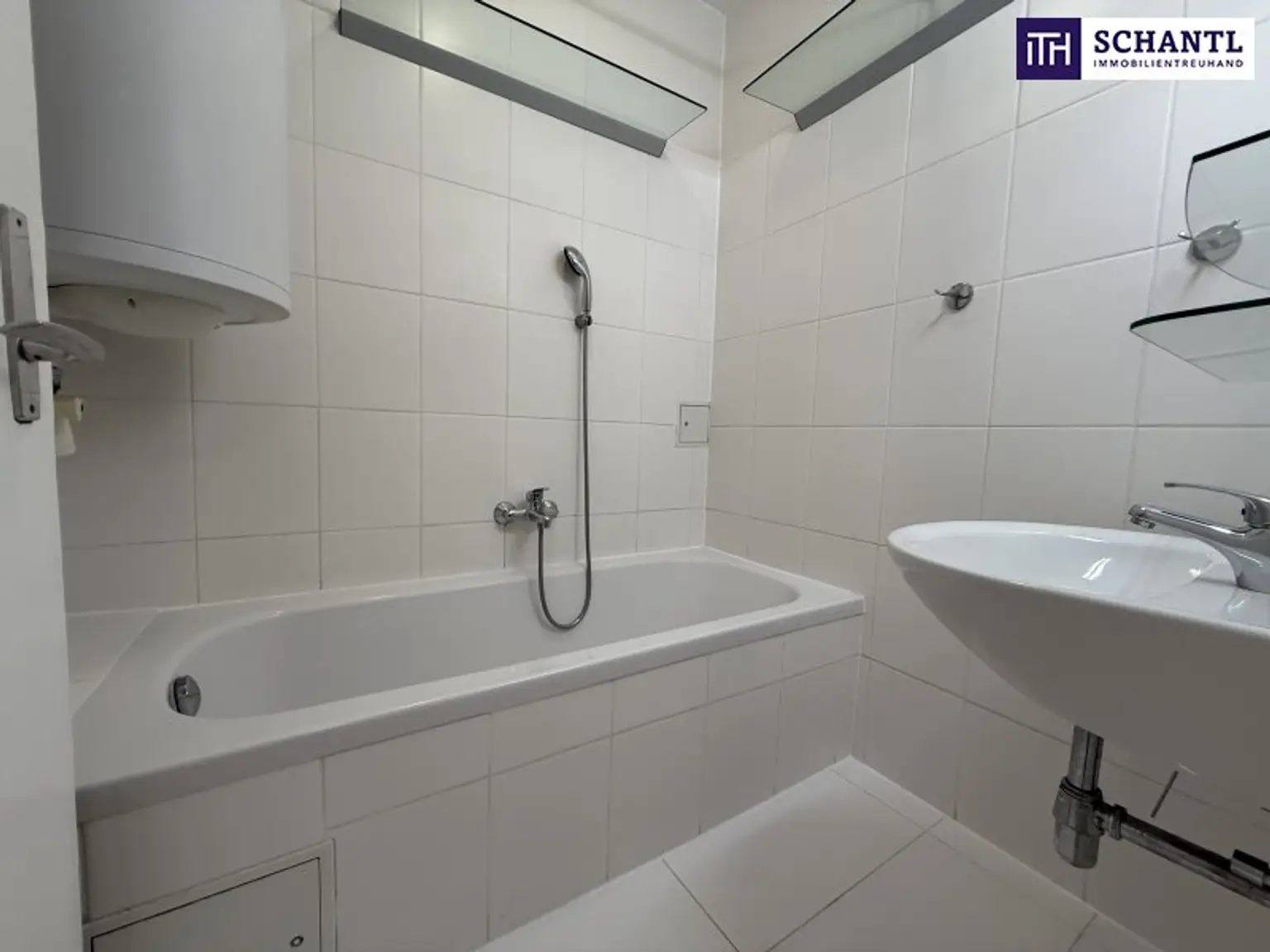 Traumhafte 3-Zimmer-Wohnung in Graz mit Schlossberg-Blick in idyllischer Ruhelage!