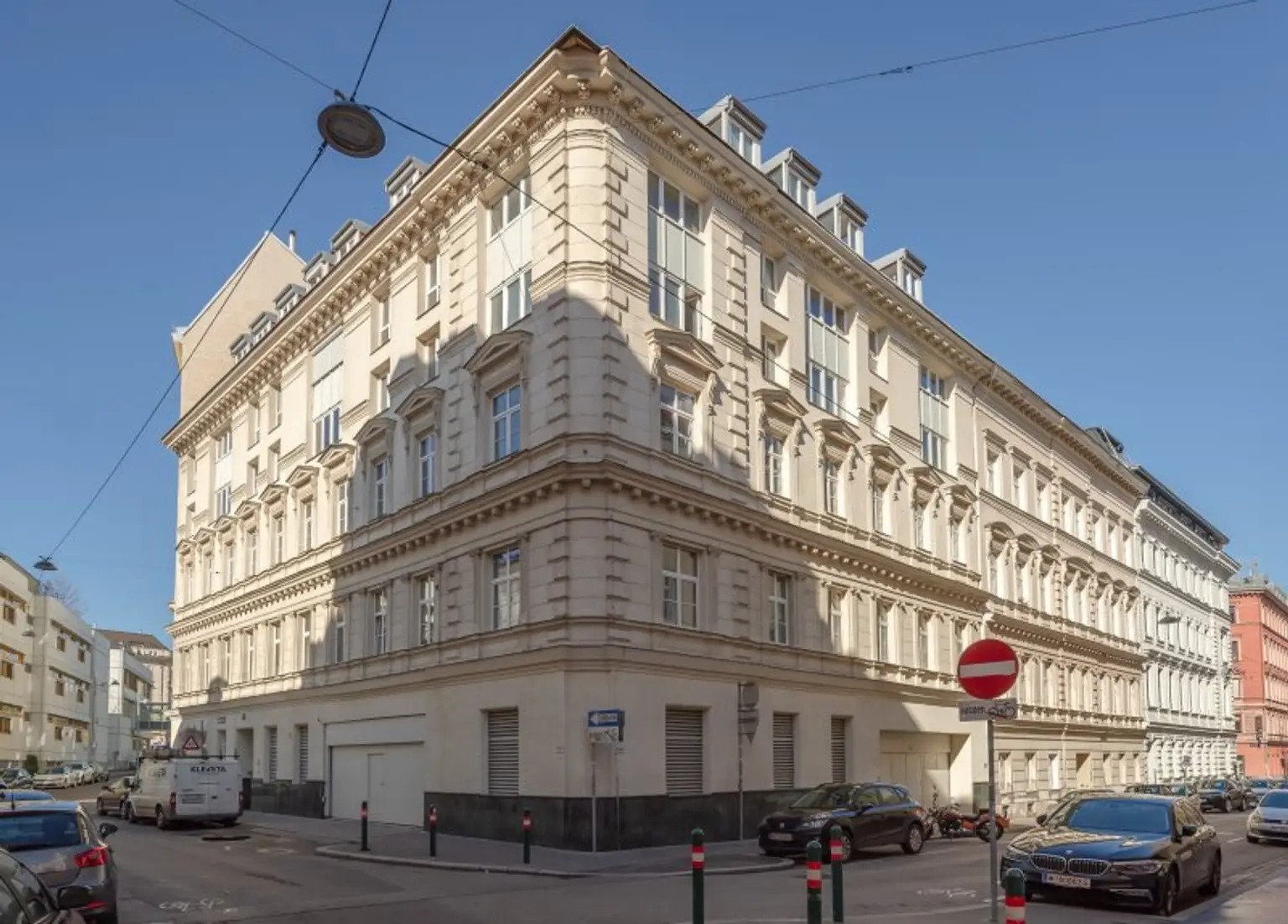 ++NEU++ Fantastisch aufgeteilte 4 Zimmer DG-Wohnung in absoluter Bestlage des 09. Bezirks - Viktor Frankl Park / Mariannengasse. +++ Dachterrasse! ++++