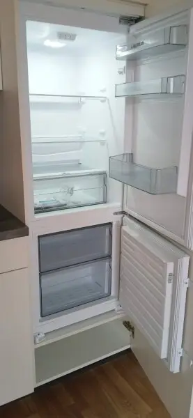 SATTLEDT NEUBAU - TOP 2.7 - ERSTBEZUG - 2 Zimmerwohnung mit eigenem Tiefgaragenplatz