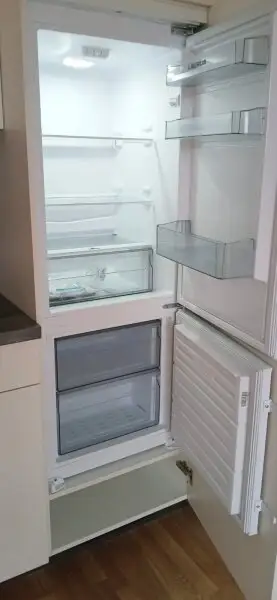 SATTLEDT NEUBAU - TOP 2.7 - ERSTBEZUG - 2 Zimmerwohnung mit eigenem Tiefgaragenplatz