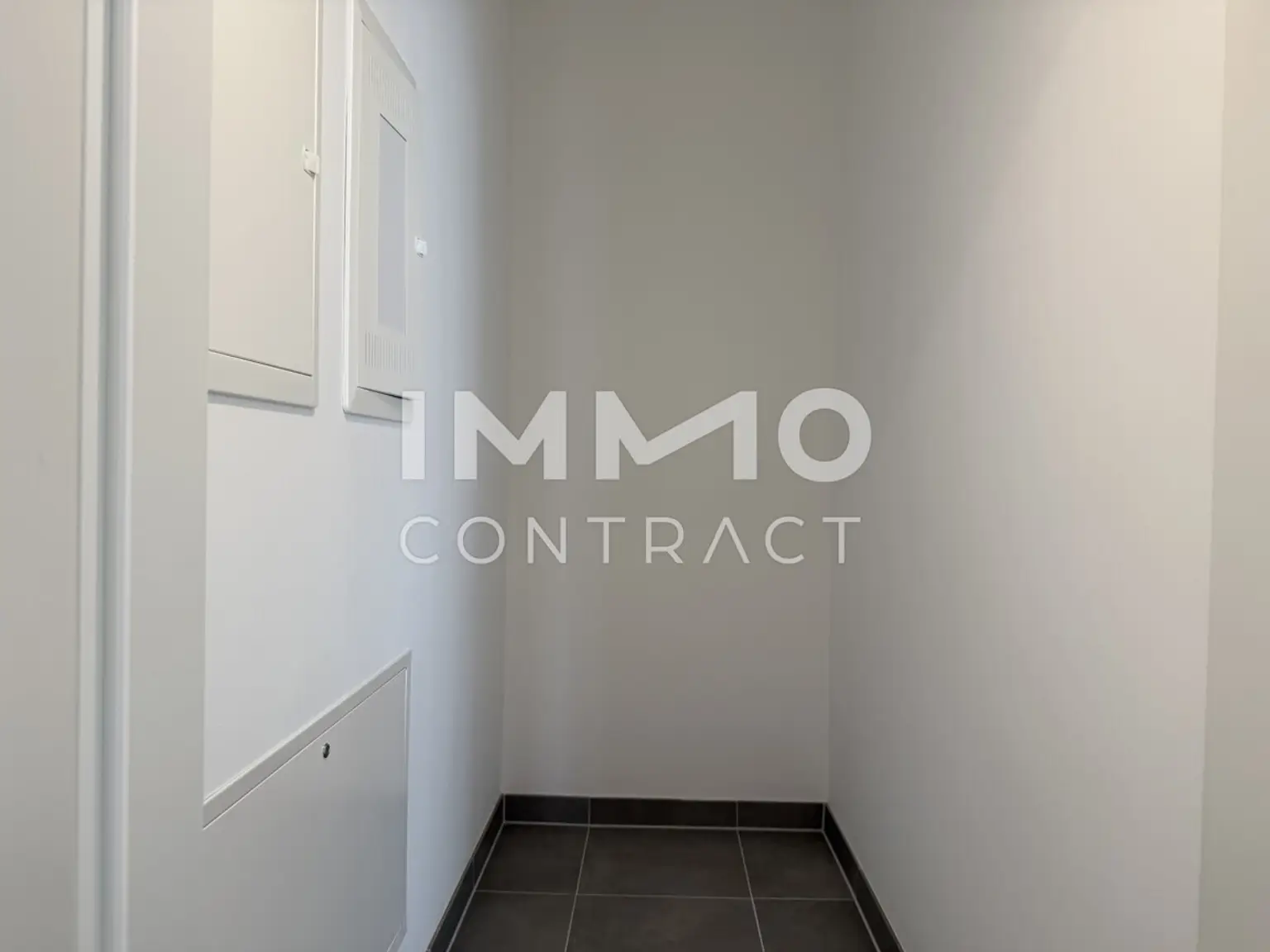 EDI N° 7 - großzügige 3 - Zimmer - Wohnung mit großer Freifläche