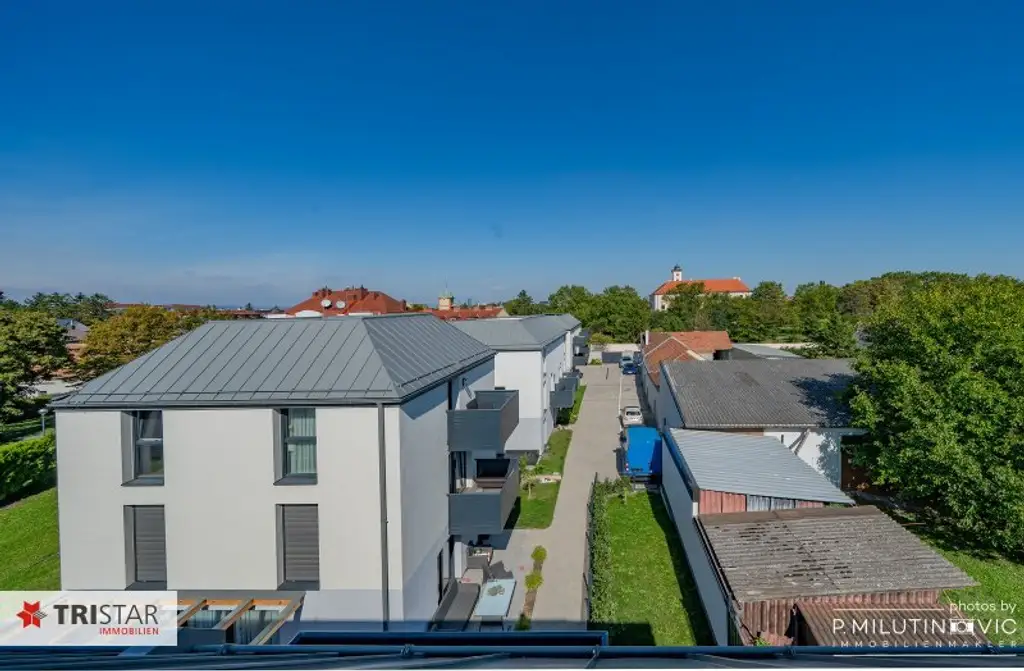 Neu in 2331 Vösendorf++ Erstbezug++Schlüsselfertig++Moderne Doppelhaushälfte für Jungfamilien mit großzügiger Außenfläche 2 Gärten + 2 Terrassen + 4 Balkone++ Gesamtnutzfläche: ca. 240 m²