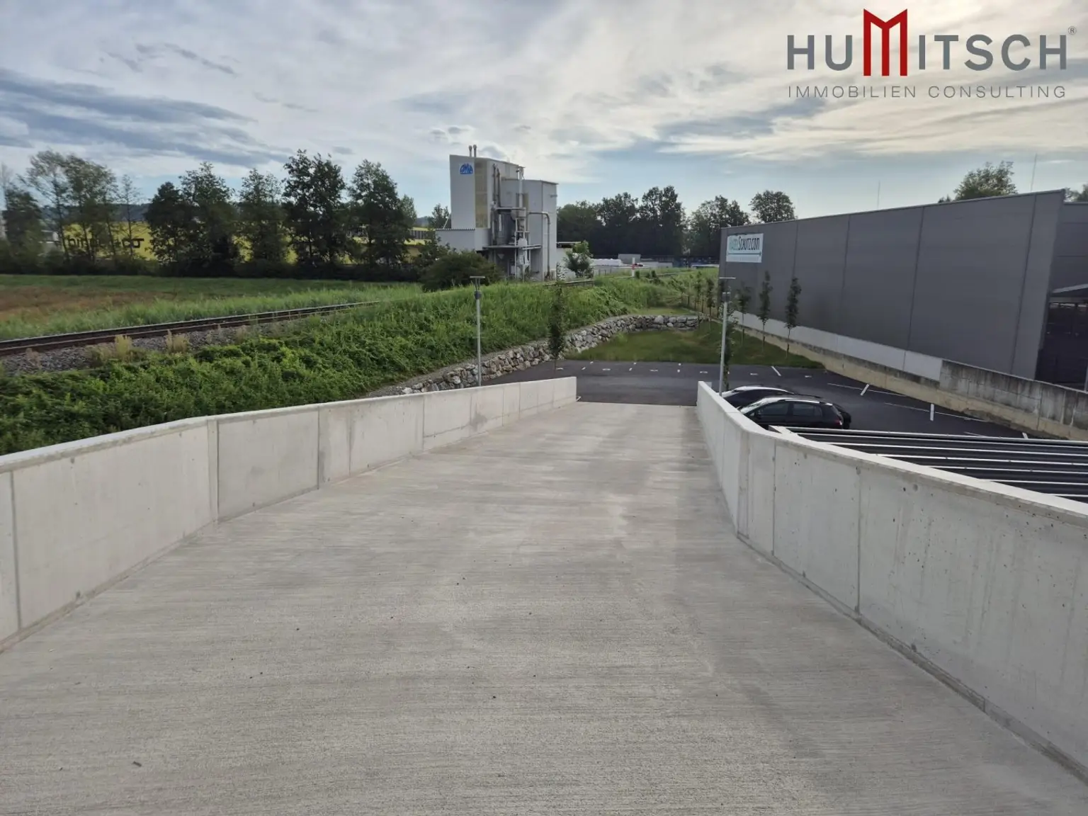Hallenfläche in Ludersdorf