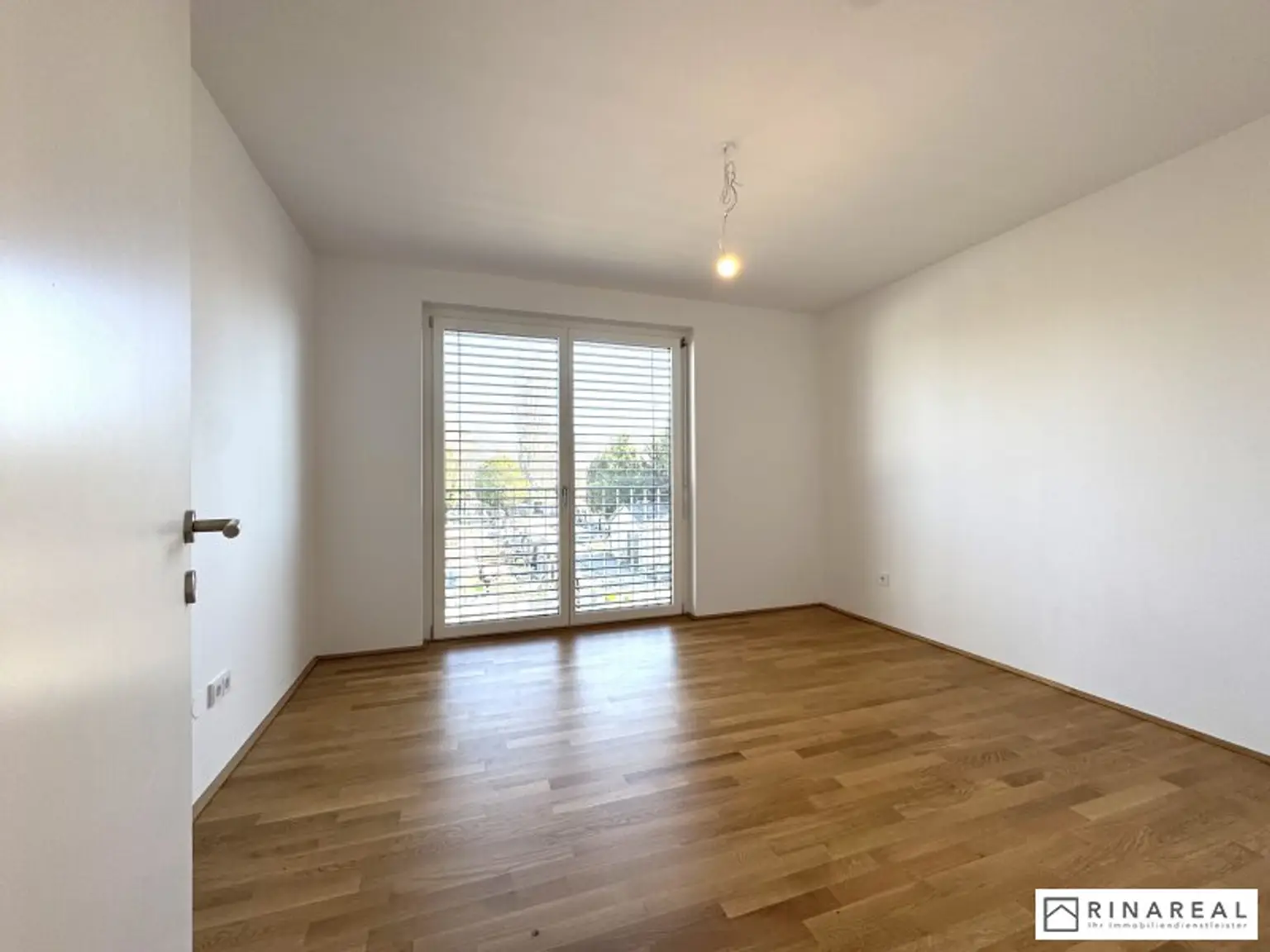 ZWEITBEZUG - Tolle 3 Zimmer Neubauwohnung | Loggia/Balkon | KEINE Einbauküche | zzgl. Garagenstellplatz | Vorstadtl, Ebreichsdorf | ab Oktober 2025